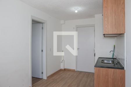 Sala e Cozinha de apartamento para alugar com 1 quarto, 26m² em Água Branca, São Paulo