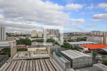 Vista da Sala e Cozinha de apartamento para alugar com 1 quarto, 26m² em Água Branca, São Paulo