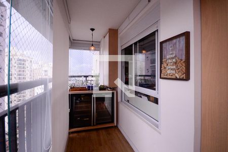  Varanda de apartamento à venda com 3 quartos, 74m² em Vila Nair, São Paulo