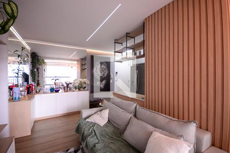 Sala de apartamento à venda com 3 quartos, 74m² em Vila Nair, São Paulo