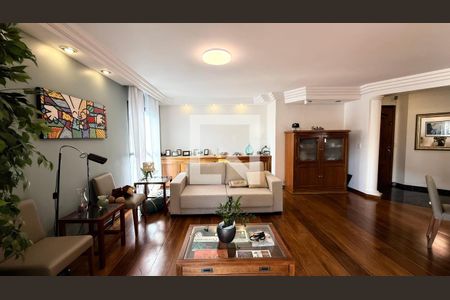 Apartamento à venda com 4 quartos, 146m² em Vila Olímpia, São Paulo
