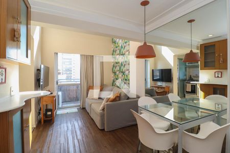 Sala de apartamento à venda com 1 quarto, 50m² em Pinheiros, São Paulo