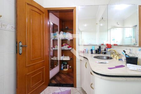 Banheiro da Suíte 1 de casa à venda com 3 quartos, 115m² em Fundação, São Caetano do Sul