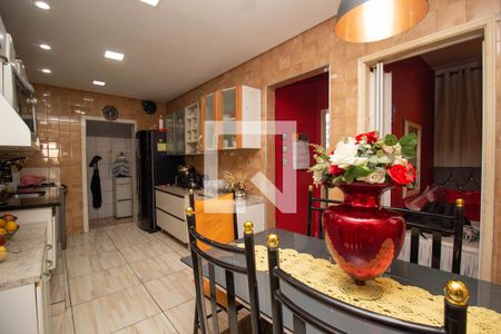 Cozinha de casa à venda com 3 quartos, 280m² em Vila Marina, São Paulo