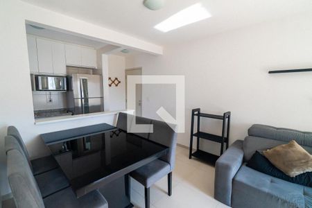 Sala de apartamento para alugar com 2 quartos, 54m² em Vila Guarani (zona Sul), São Paulo