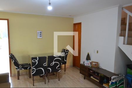 Sala de casa de condomínio à venda com 3 quartos, 80m² em Taquara, Rio de Janeiro