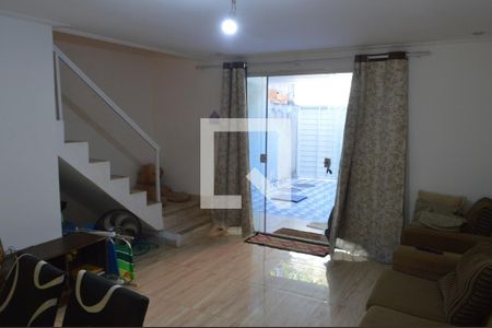 Sala de casa de condomínio à venda com 3 quartos, 80m² em Taquara, Rio de Janeiro