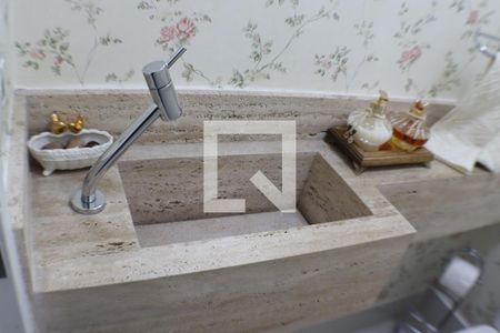 Lavabo de apartamento à venda com 3 quartos, 119m² em Jardim Tupanci, Barueri