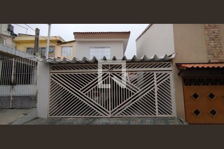 Fachada de casa à venda com 3 quartos, 172m² em Sapopemba, São Paulo