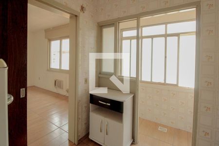 Cozinha de apartamento à venda com 1 quarto, 65m² em Jardim do Salso, Porto Alegre