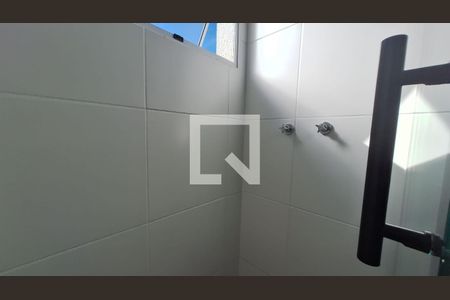 Banheiro de apartamento para alugar com 2 quartos, 47m² em Jardim Saude, Suzano