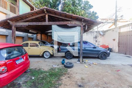 Garagem de casa à venda com 2 quartos, 330m² em Nova Floresta, Belo Horizonte
