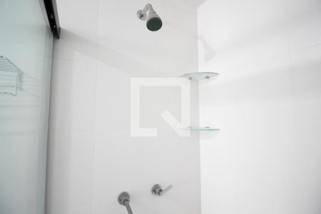 Banheiro Social de kitnet/studio para alugar com 1 quarto, 37m² em Indianópolis, São Paulo