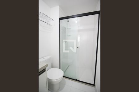 Banheiro Social de kitnet/studio para alugar com 1 quarto, 37m² em Indianópolis, São Paulo