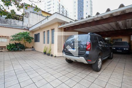 Garagem de casa à venda com 4 quartos, 264m² em Vila Roque, São Paulo