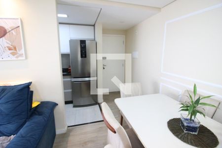 Sala de apartamento à venda com 2 quartos, 50m² em Jardim Roberto, Osasco