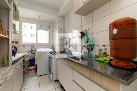 Cozinha de apartamento à venda com 2 quartos, 49m² em Jardim Vila Formosa, São Paulo