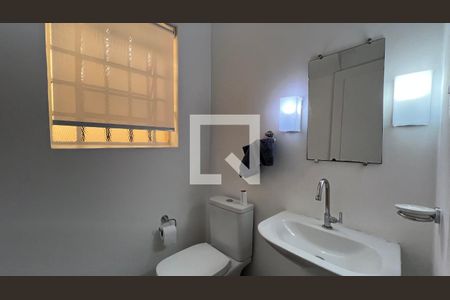 Lavabo de casa à venda com 3 quartos, 300m² em Jardim Europa, São Paulo