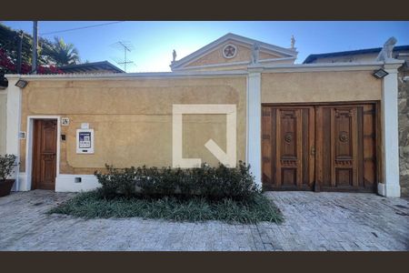 Fachada  de casa para alugar com 3 quartos, 300m² em Jardim Europa, São Paulo