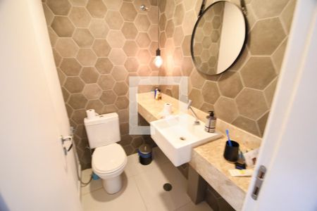 Lavabo de apartamento para alugar com 2 quartos, 94m² em Fazenda Santa Cândida, Campinas