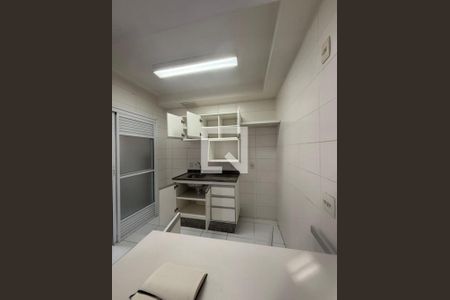 Foto 05 de apartamento à venda com 2 quartos, 75m² em Jardim Tupanci, Barueri