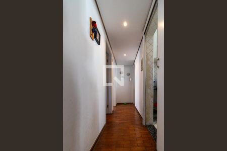 Corredor de apartamento à venda com 2 quartos, 64m² em Vila Romana, São Paulo