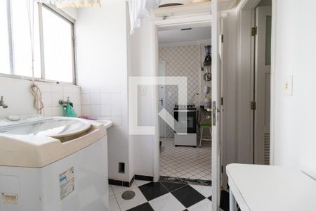 Área de Serviço de apartamento à venda com 2 quartos, 64m² em Vila Romana, São Paulo