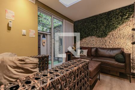 Sala de apartamento à venda com 1 quarto, 48m² em Leblon, Rio de Janeiro