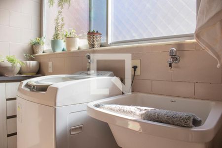 Área de Serviço de apartamento para alugar com 4 quartos, 144m² em Cidade Nova, Belo Horizonte