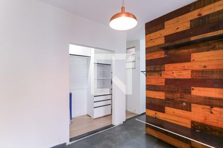 Sala de casa à venda com 2 quartos, 50m² em Quintino Bocaiúva, Rio de Janeiro
