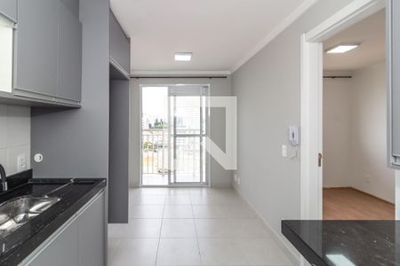 Sala de apartamento para alugar com 1 quarto, 28m² em Parque Industrial Tomas Edson, São Paulo