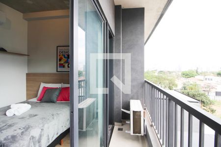 Varanda de kitnet/studio à venda com 1 quarto, 24m² em Vila Olímpia, São Paulo
