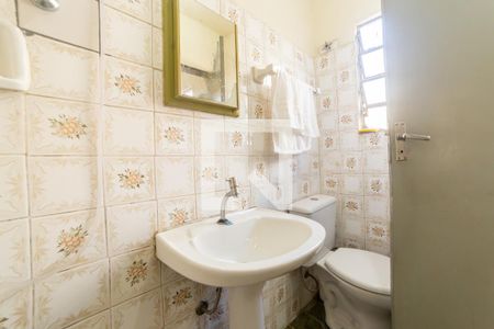 Banheiro Social 2 de casa para alugar com 5 quartos, 732m² em Cachoeirinha, Belo Horizonte