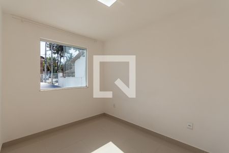 Quarto 2 de apartamento para alugar com 2 quartos, 59m² em Santa Branca, Belo Horizonte