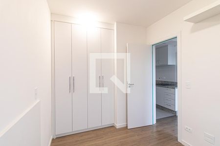 Quarto de apartamento para alugar com 1 quarto, 32m² em Novo Mundo, Curitiba