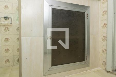 Banheiro de casa para alugar com 2 quartos, 120m² em Irajá, Rio de Janeiro