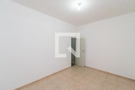 Quarto 2 de casa para alugar com 2 quartos, 120m² em Irajá, Rio de Janeiro