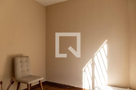 Quarto 2 de apartamento para alugar com 2 quartos, 68m² em Carlos Prates, Belo Horizonte