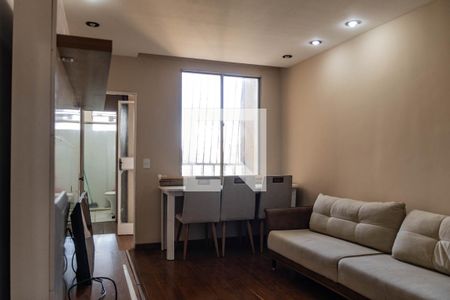 Sala de apartamento para alugar com 2 quartos, 68m² em Carlos Prates, Belo Horizonte