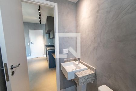 Banheiro de kitnet/studio à venda com 1 quarto, 23m² em Vila Mariana, São Paulo