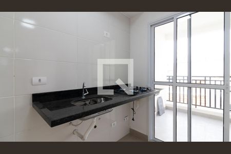 Sala/Cozinha de apartamento à venda com 2 quartos, 32m² em Vila Guilhermina, São Paulo
