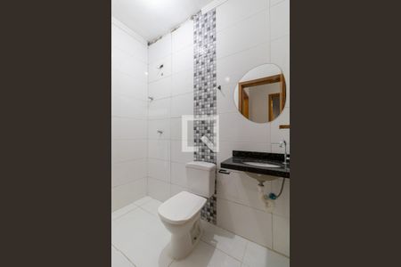 Banheiro de apartamento para alugar com 2 quartos, 42m² em Vila Ré, São Paulo