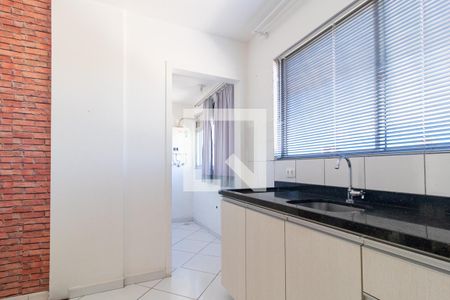 Cozinha - Armários de apartamento para alugar com 1 quarto, 31m² em Portão, Curitiba