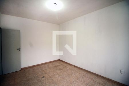 Quarto 2 de casa à venda com 2 quartos, 120m² em Irajá, Rio de Janeiro