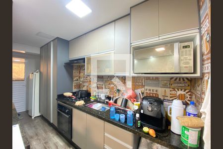 Cozinha  de apartamento à venda com 2 quartos, 86m² em Vila Bremen, Guarulhos