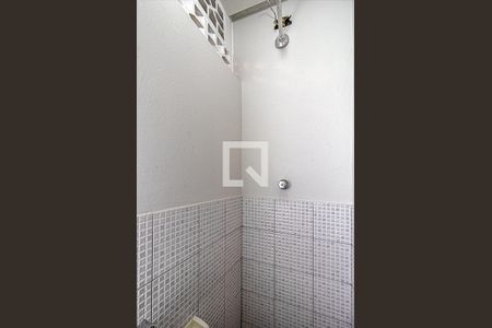 Suíte Banheiro de apartamento à venda com 2 quartos, 54m² em Aclimação, São Paulo