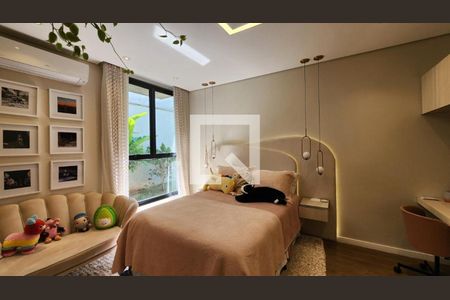 Foto 14 de casa à venda com 3 quartos, 265m² em Interlagos, São Paulo