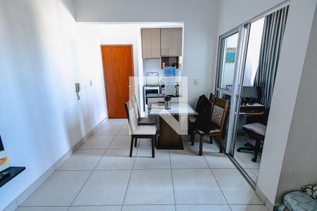 Sala de apartamento para alugar com 3 quartos, 86m² em Jardim Leblon, Belo Horizonte