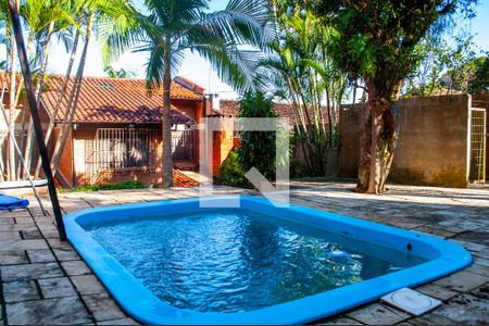 Área comum de casa à venda com 4 quartos, 495m² em Jardim Isabel, Porto Alegre