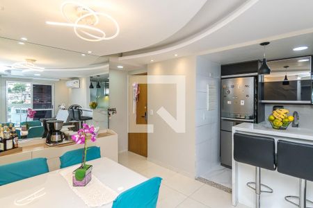 Sala de apartamento à venda com 3 quartos, 70m² em Irajá, Rio de Janeiro